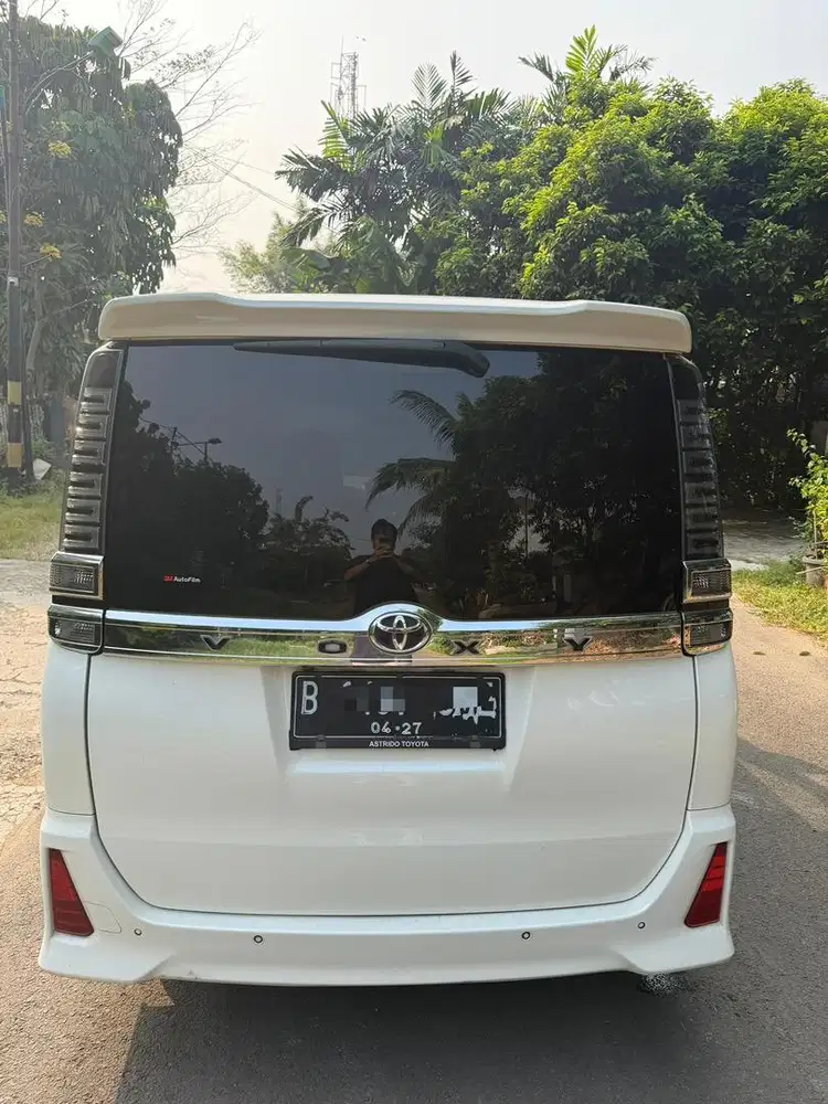 Dijual Toyota Voxy At 2018