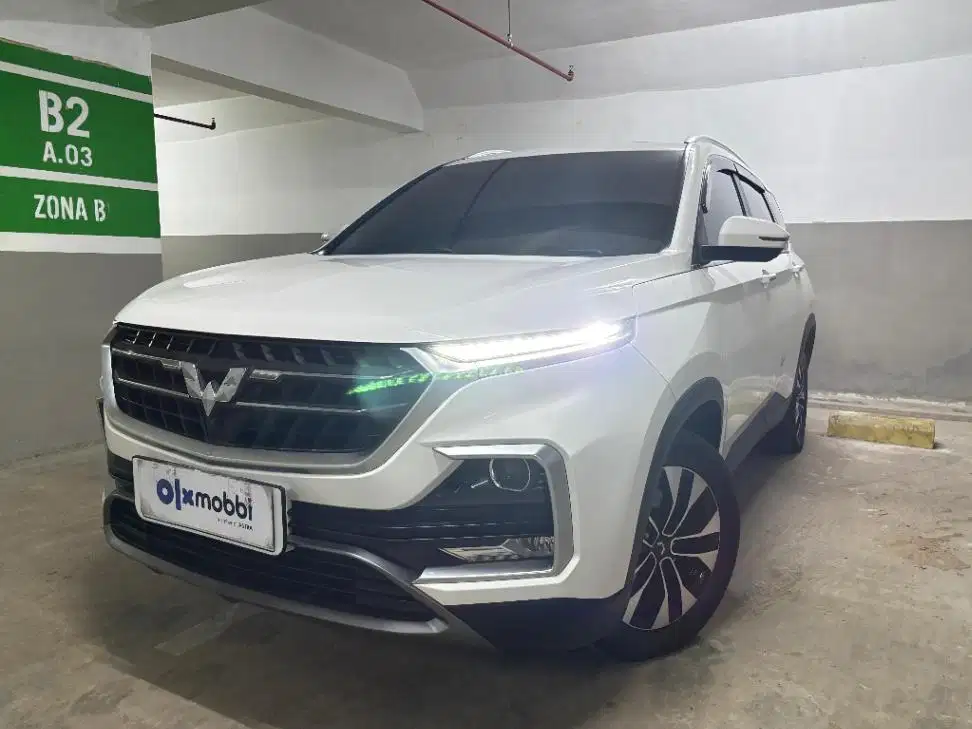 DP Murah Wuling Almaz Like New 1.5 Exclusive 7-Seater Bensin-AT 2022