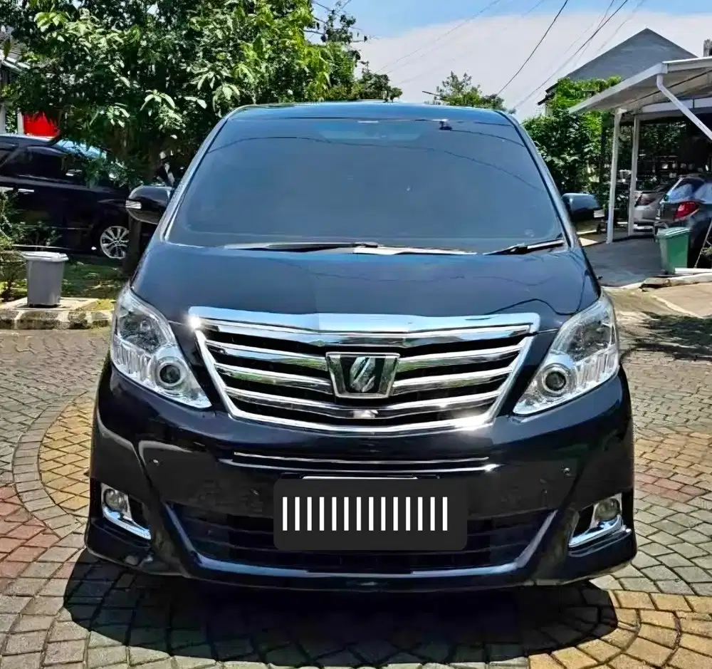 Alphard G ATPM HITAM/KREM interior