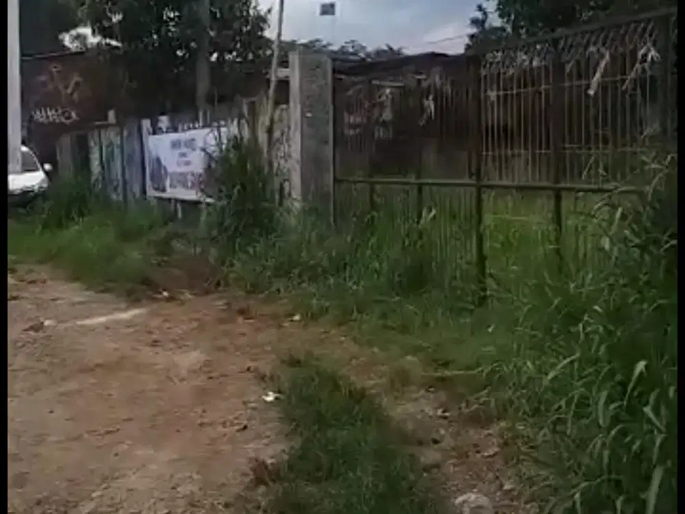 Tanah lepas cepat di raya bojongsari depok