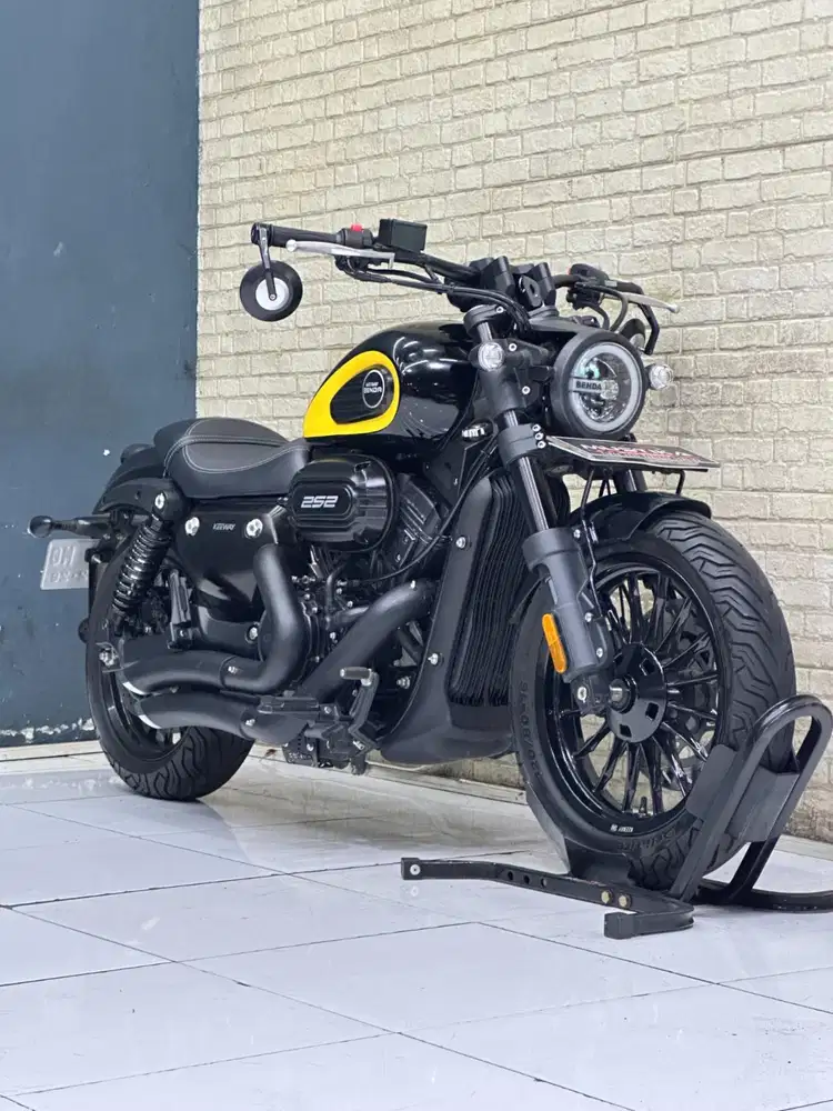 CRUISER VIRAL! Benelli Keeway Benda V252 2024 Wulan Mustika Kepuh