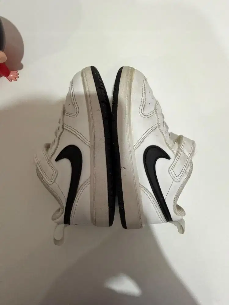 Sepatu Nike Asli Warna Putih Anak untuk Toddler/Kids