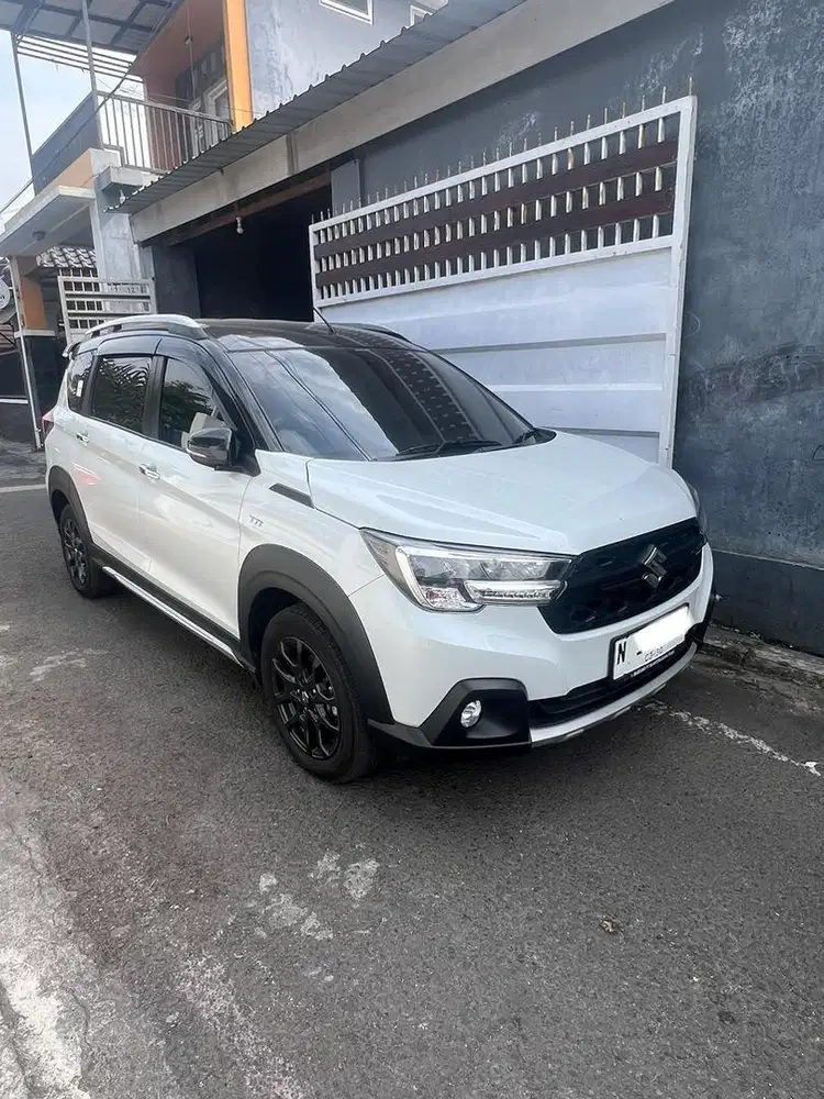 Km8RB XL7 alpha hybrid twotone 2025 N mlg tg1 dr bru ertiga