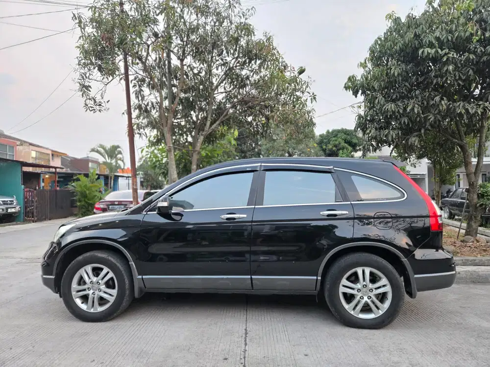 Honda CR-V 2011 Bensin
