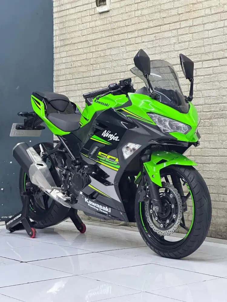 Tipe Tertinggi! Kawasaki Ninja 250 FI ABS Keyless 2019 - Wulan Mustika
