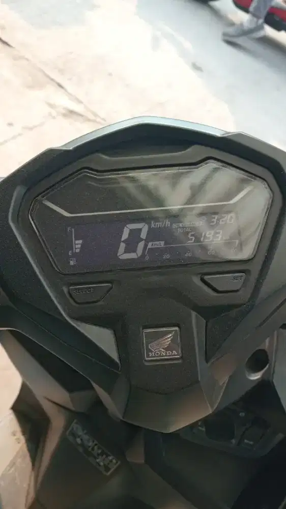 Dijual Cash Kredit Honda Vario 125 CBS ISS tahun 2025