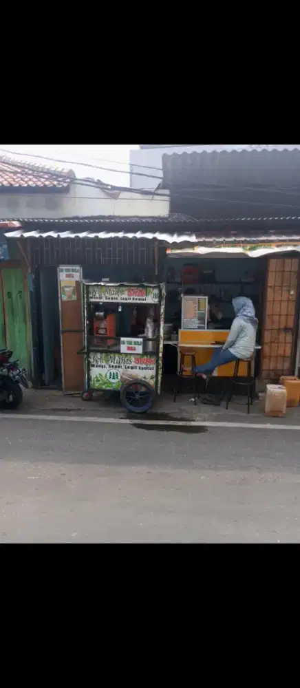 Dioper alih usaha es teh solo dan perabotannya