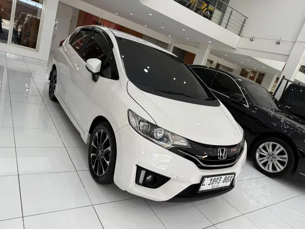 Jazz 1.5 Rs 2017, Km 72 rb