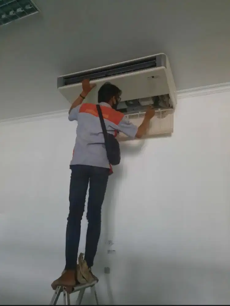 Teknisi Ac. Kulkas dan Mesin cuci