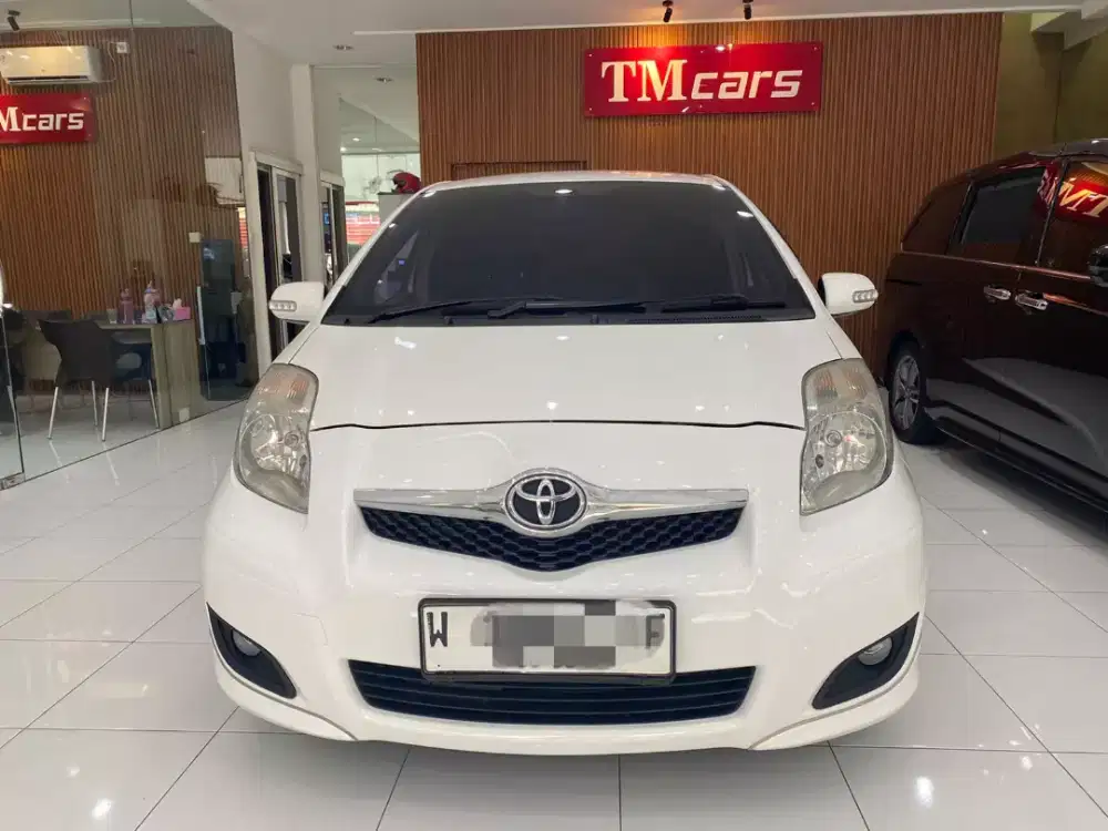 Toyota Yaris 2010 E 1.5 MT super istimewa
