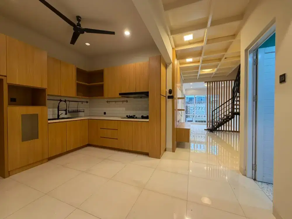 DIJUAL RUMAH SEKTOR 6 @ GADING SERPONG