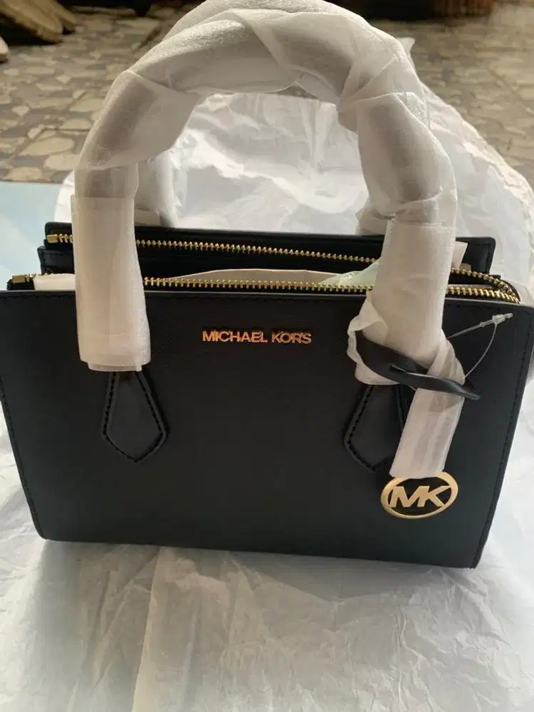 Jual tas MK,kondisi baru