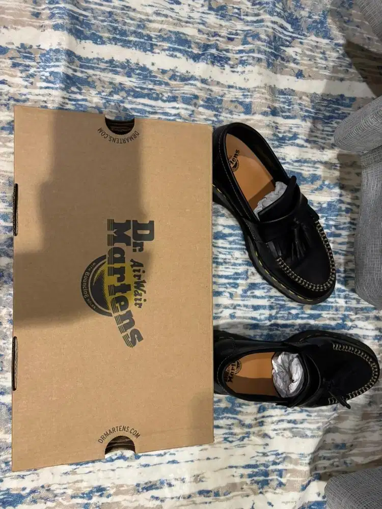 Dr. Martens Adrian Ben Black UK7/EU41 Like New Fullset