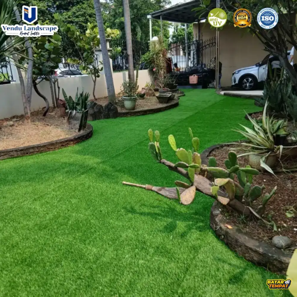 CUCI GUDANG RUMPUT SINTETIS