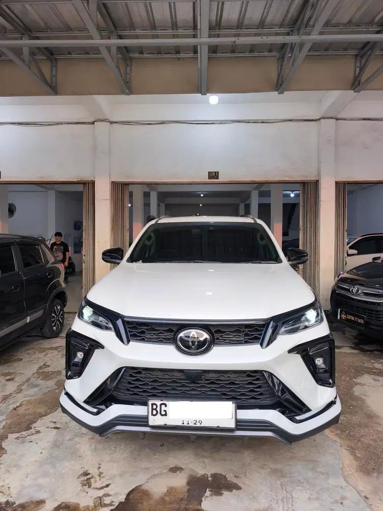 Toyota Fortuner 2.8 GR Sport 4x2 AT 2024