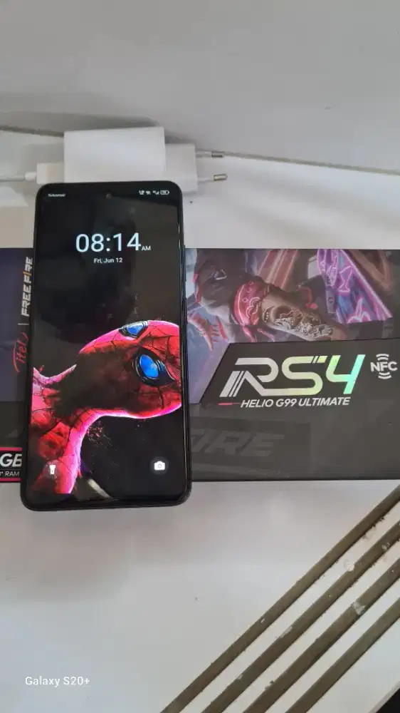 ITEL RS4 12/256 GB, Kondisi 90% Mulus Pemakaian Sendiri NEGOOO