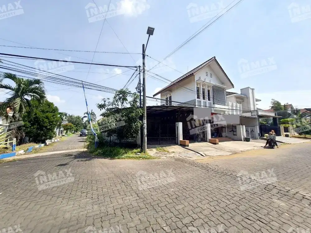 Rumah 1,5 Lantai Posisi Hook Araya Malang, Bisa Untuk Usaha/Hunian