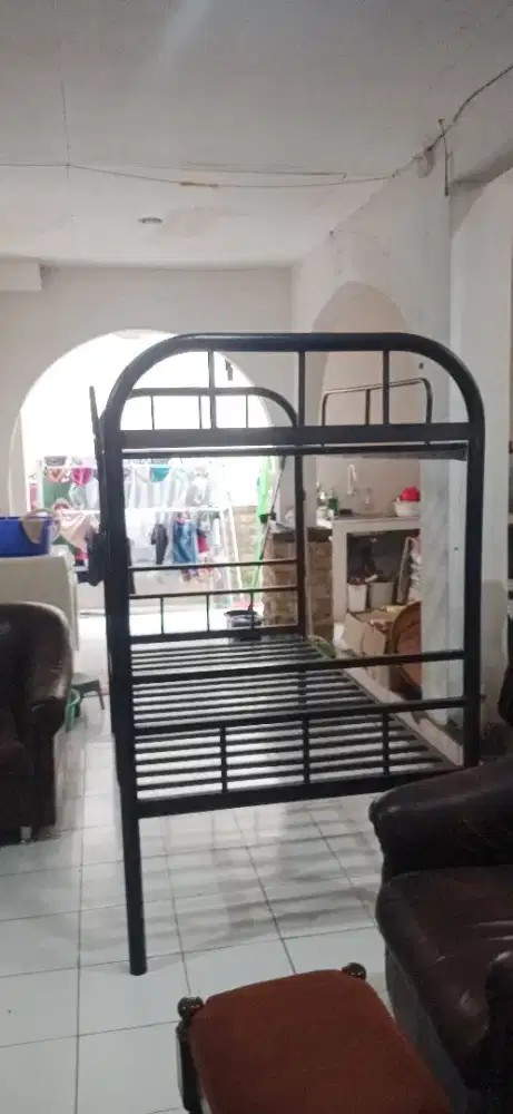 Kasur besi 2 susun kokoh