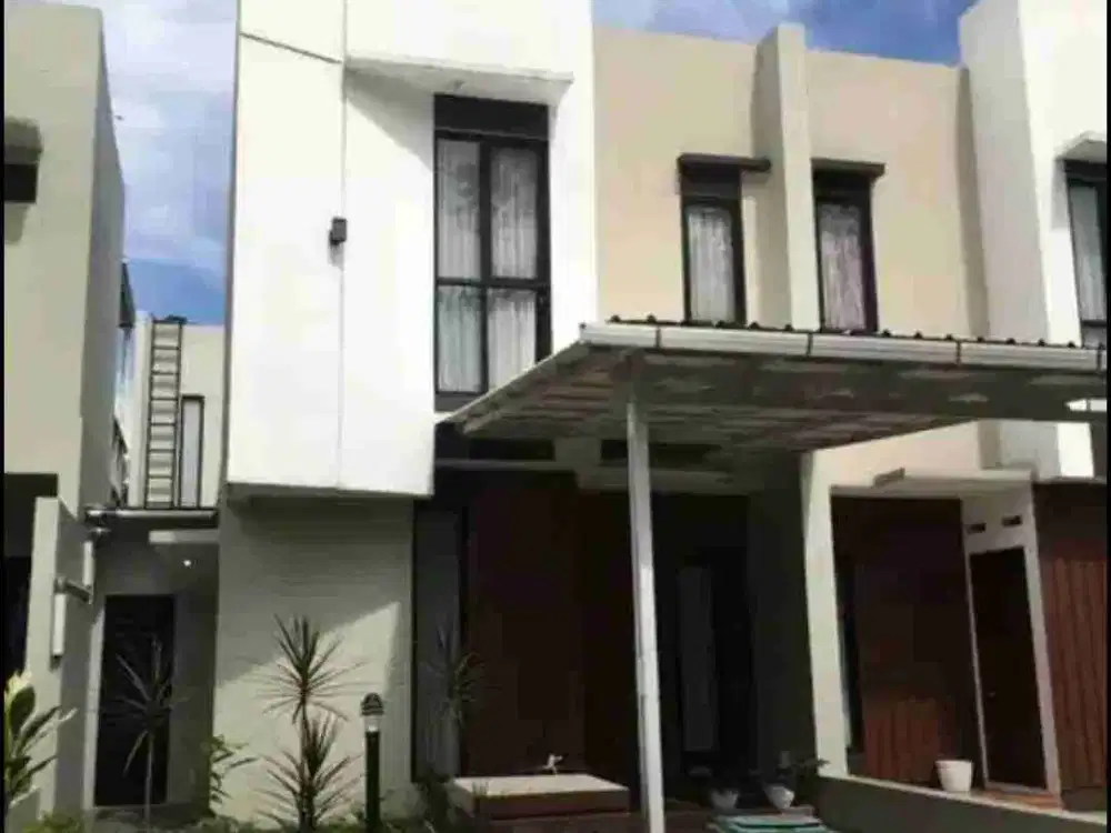 Rumah Minimalis 2 Lantai SHM di Damara Village Ciparigi Bogor