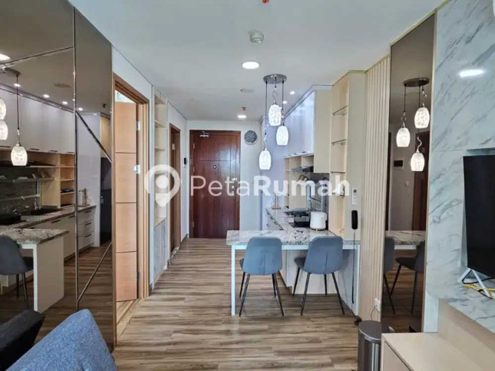 DISEWAKAN APARTEMEN CONDOMINIUM REIZ CONDO JALAN TEMBAKAU DELI - DAERAH PUSAT KOTA MEDAN (vincent)