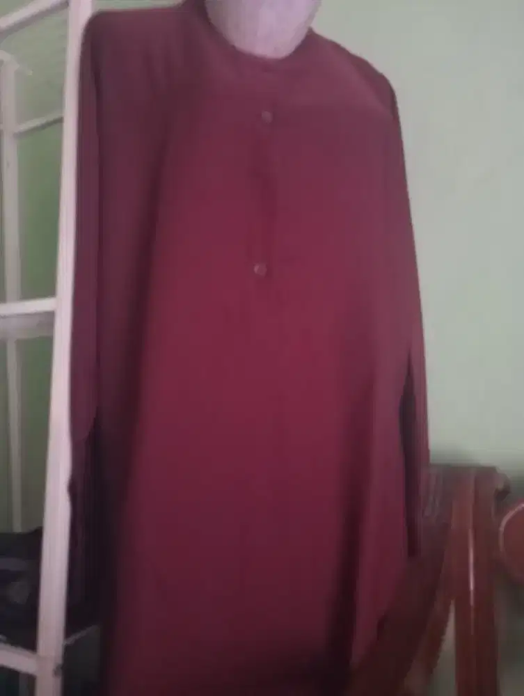 Tunik berbahan shakila