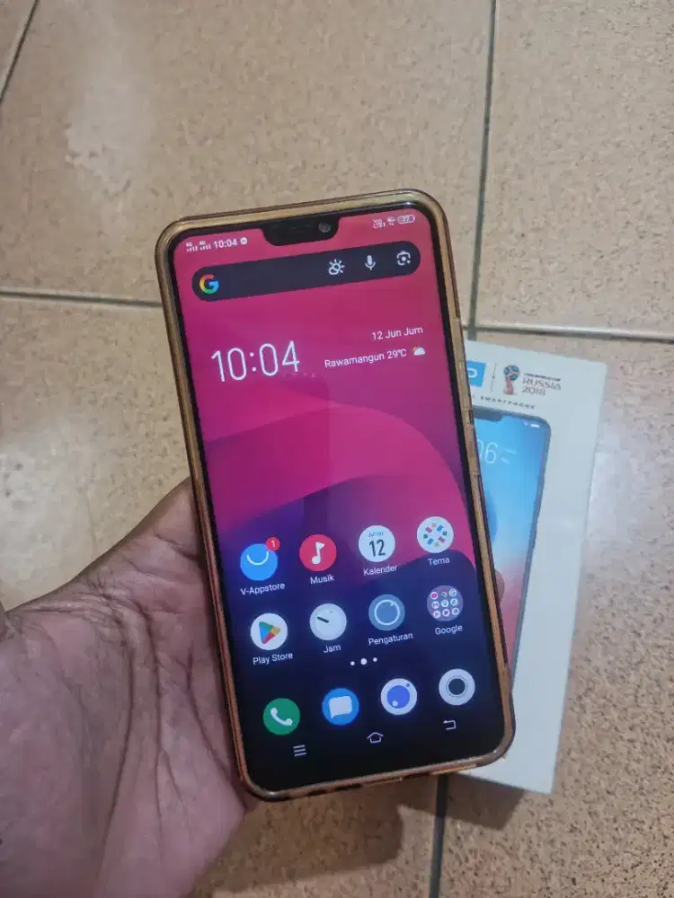 Vivo V9 ram 4/64gb