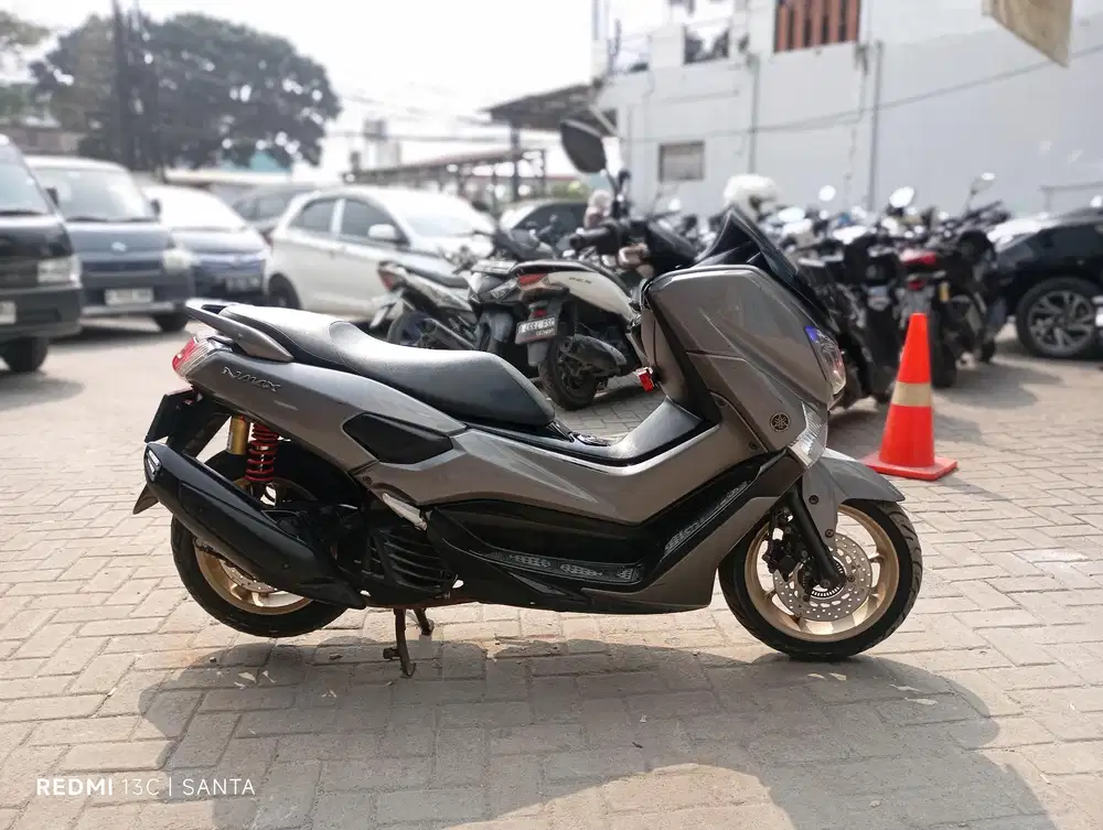 Yamaha NMAX Tahun 2018 surat komplit