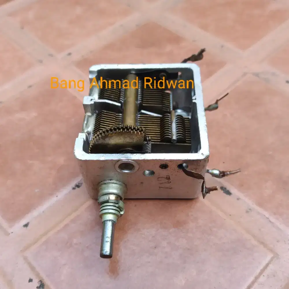 varco besi variable untuk radio tabung tube transistor rig antik jadul
