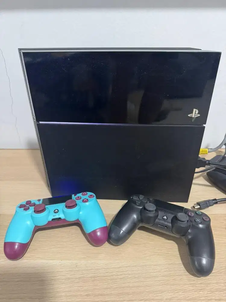 PS4 Fat 1TB OFW