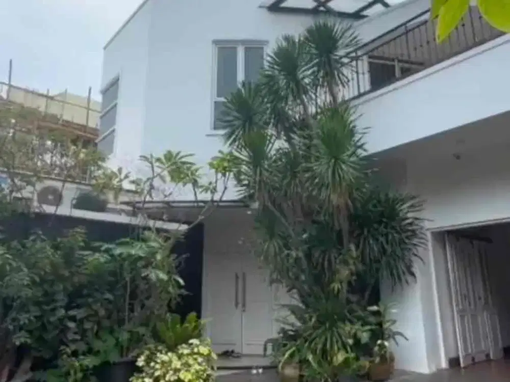 DIJUAL RUMAH LUXURY DAN MODERN DI PONDOK INDAH JAKARTA SELATAN