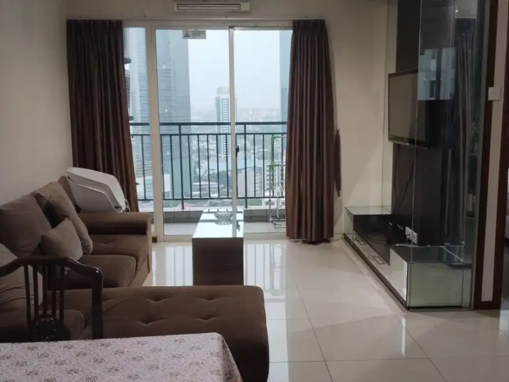Disewakan Apartemen Thamrin Residences 3 Bedroom-Nyaman,Bersih