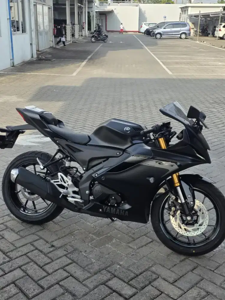 DIJUAL MOTOR YAMAHA R15