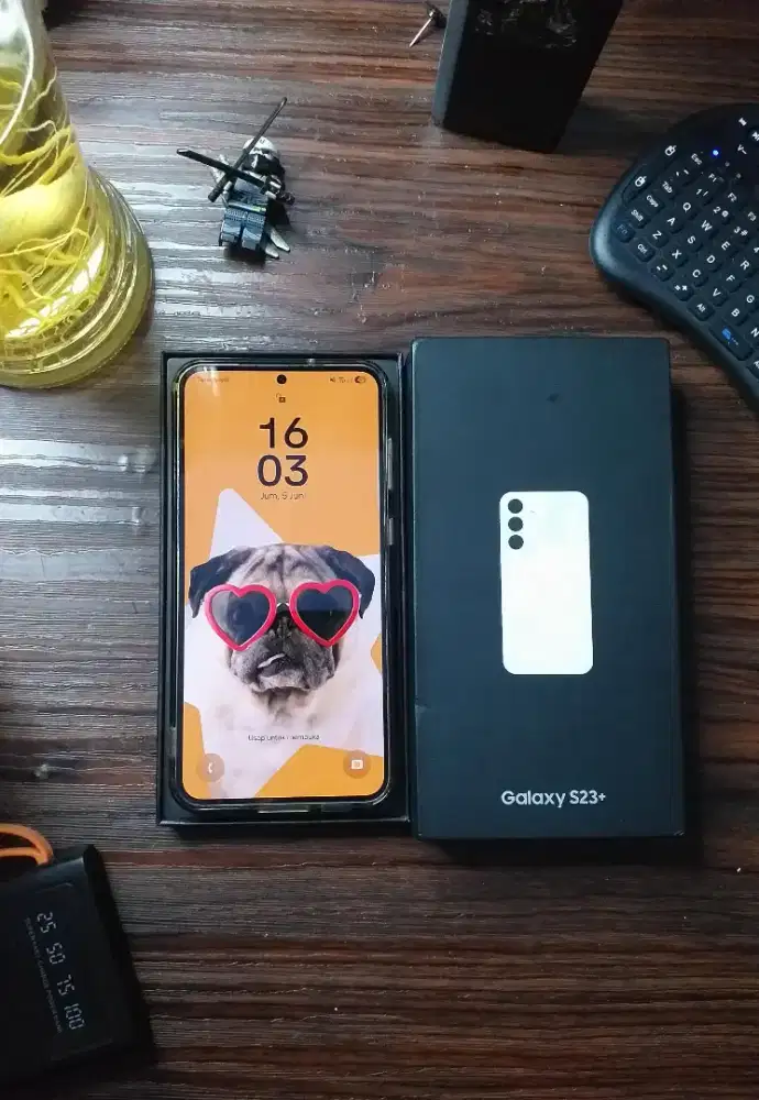 Samsung s23plus sein ram 8/256gb