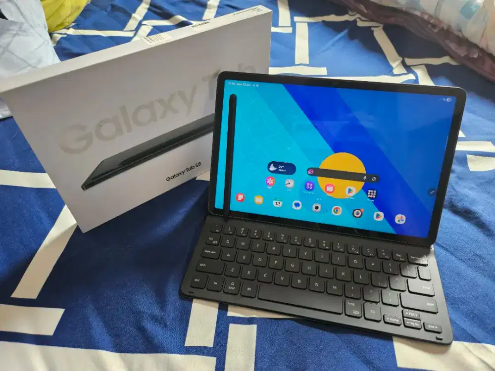 Galaxy Tab S8 8GB 128GB plus aksesoris PEN KEYBOARD original Samsung