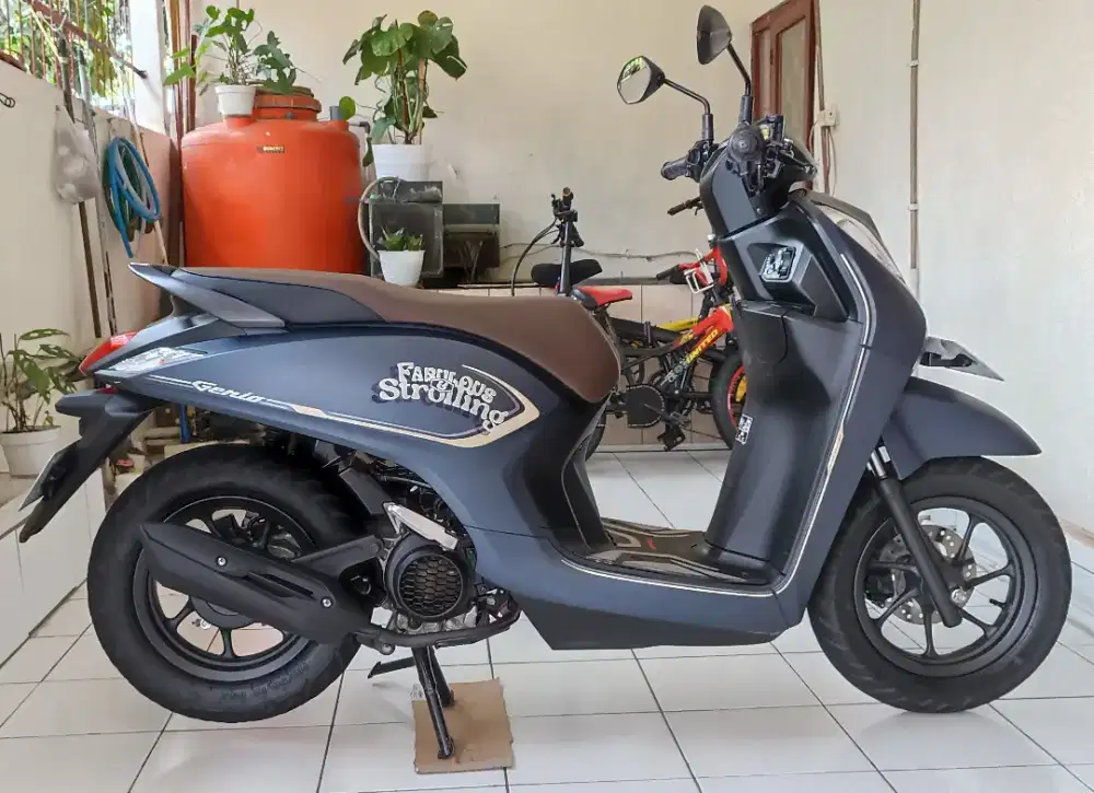 Honda genio CBS ISS tahun 2025 plat Bekasi kota