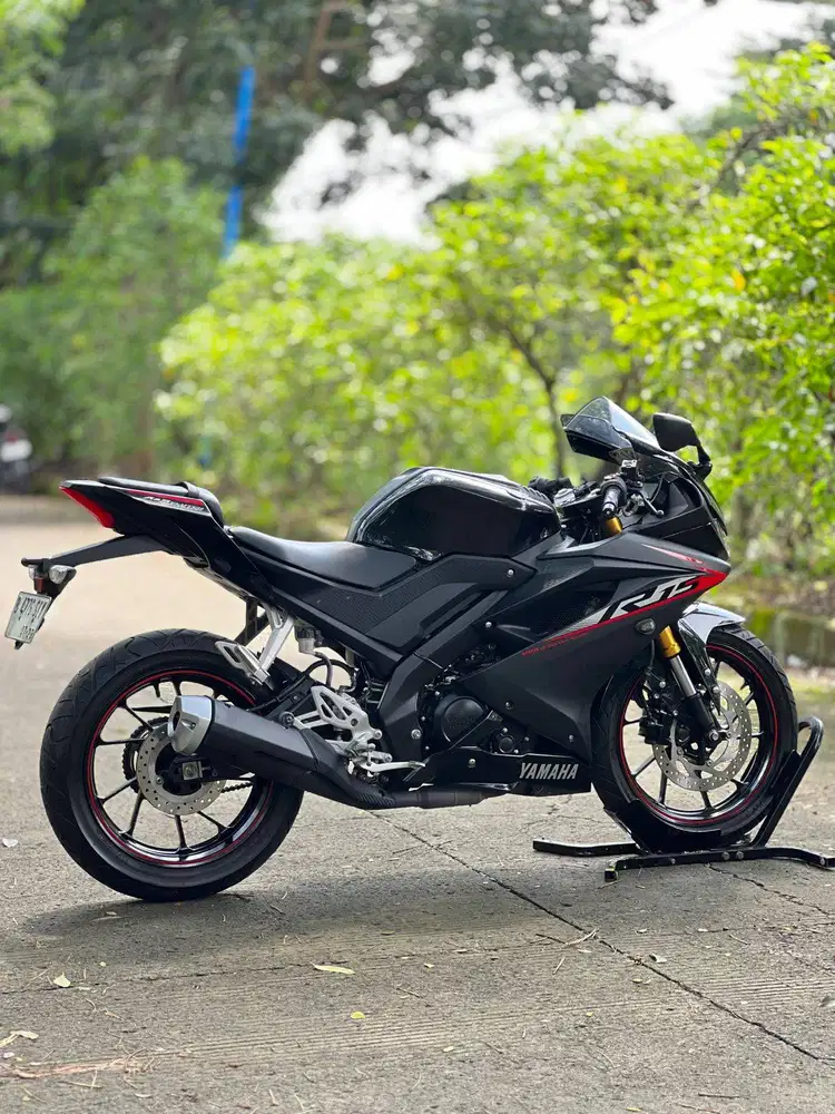 KM 8K AJA! YAMAHA YZF R15 V3 HITAM DOFF 2019 PAJAK ON SIAP RIDING