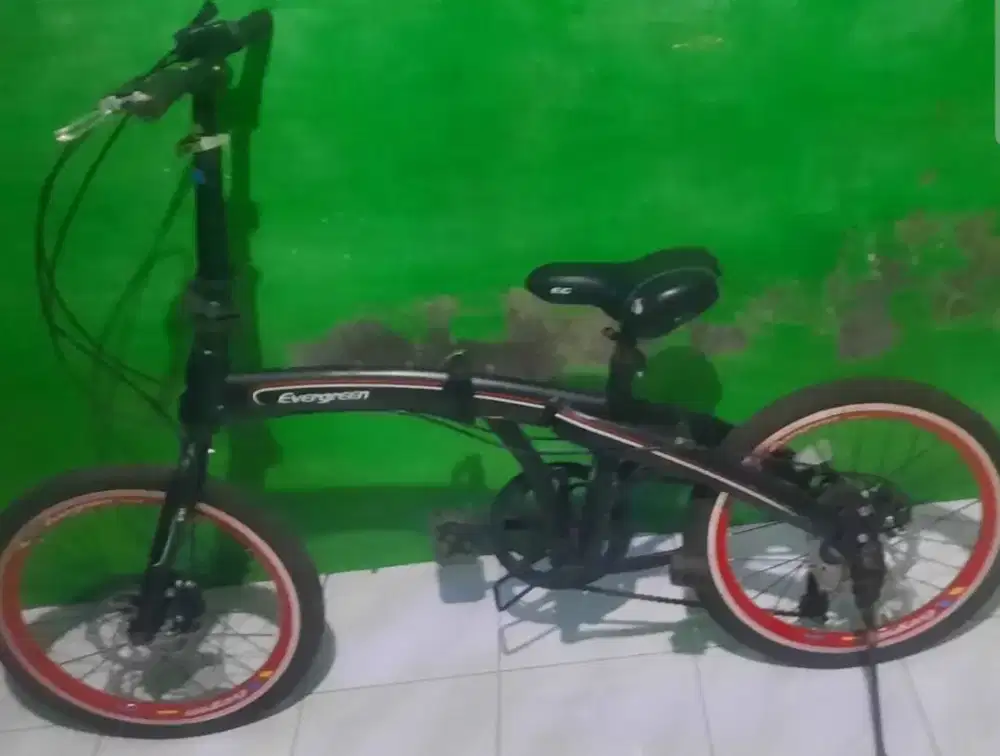 Sepeda lipat evergreen 20 inc rem discbrake, 7 speed