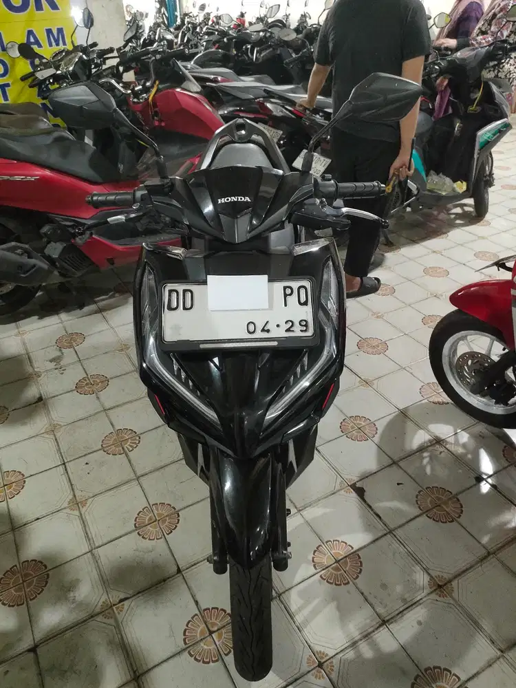 Honda Vario 125cc 2024 hitam