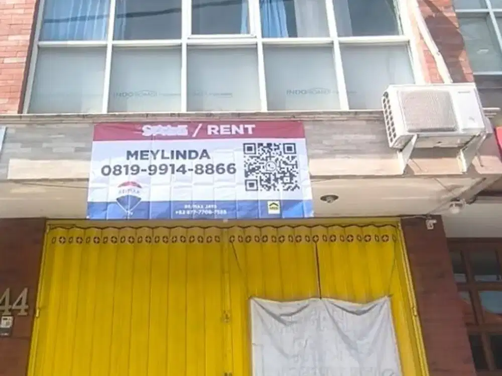 Ruko 3 lantai di sewakan di area mahendradata, Dps Barat.