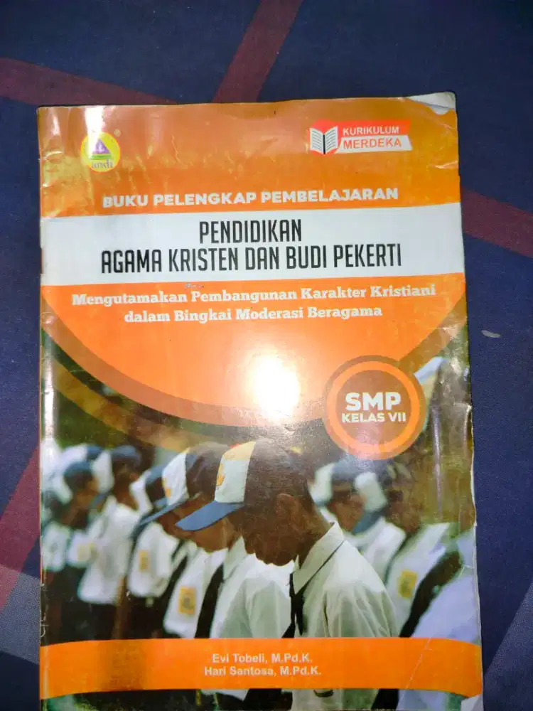 Buku Sekolah SMP kelas VII