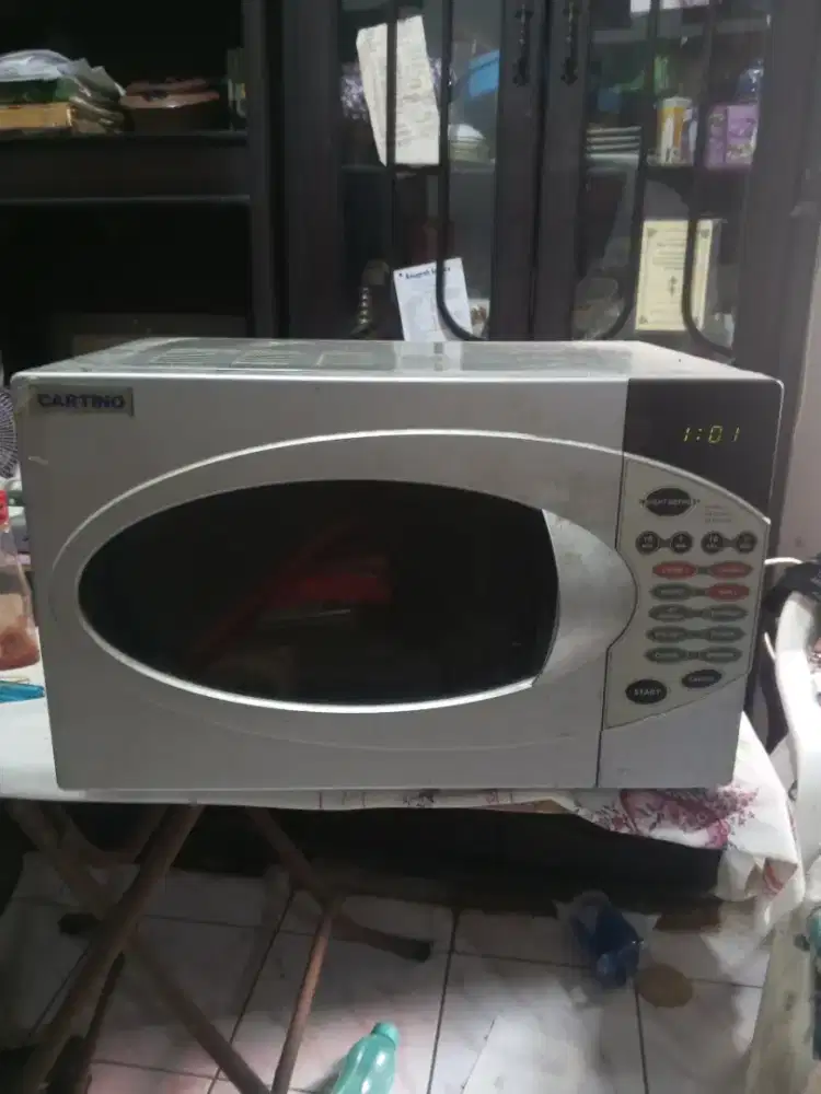 Microwave cartino 770 watt