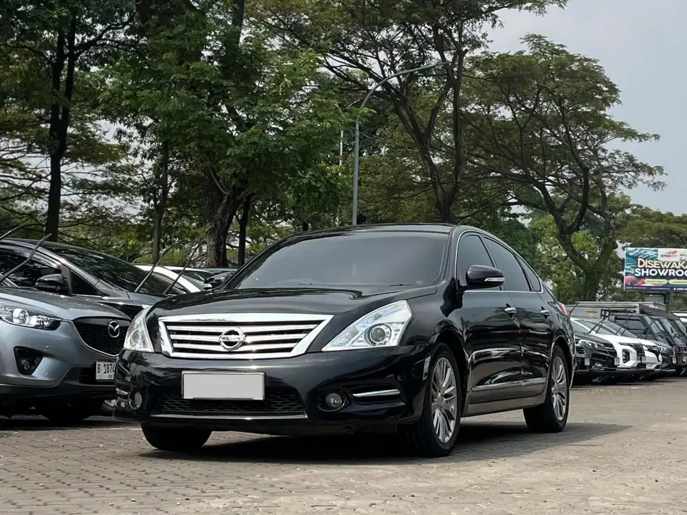NISSAN TEANA 250 XV 2.5 AT MATIC 2013 HITAM, KM 105RB