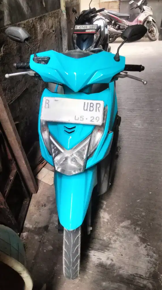 Honda beat Fi 2013