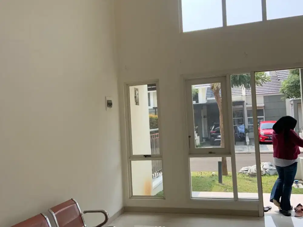 DISEWA RUMAH SUVARNA SUTERA BIANCA MURAH