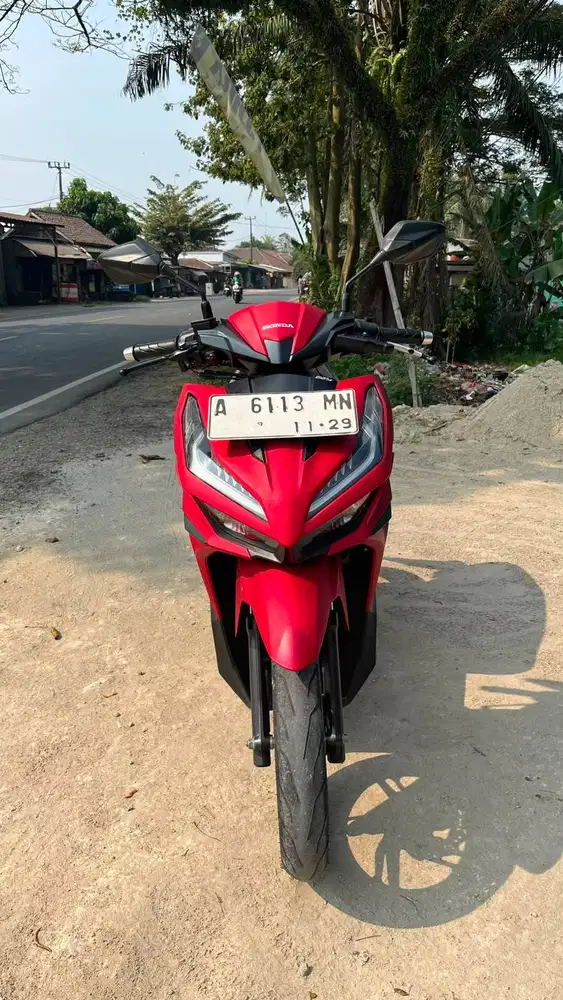 VARIO 125 ESP CBS ISS TAHUN 2024