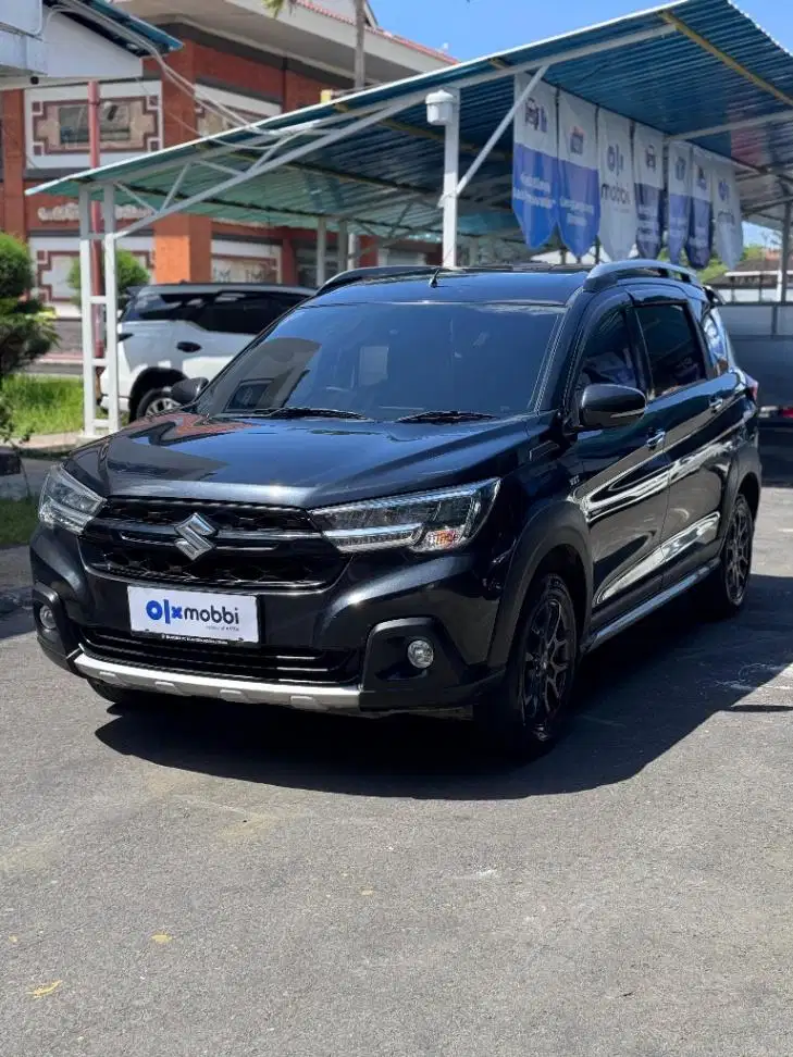 Suzuki XL7 1.5 Beta Hybrid MT 2023 Hitam (FBX)