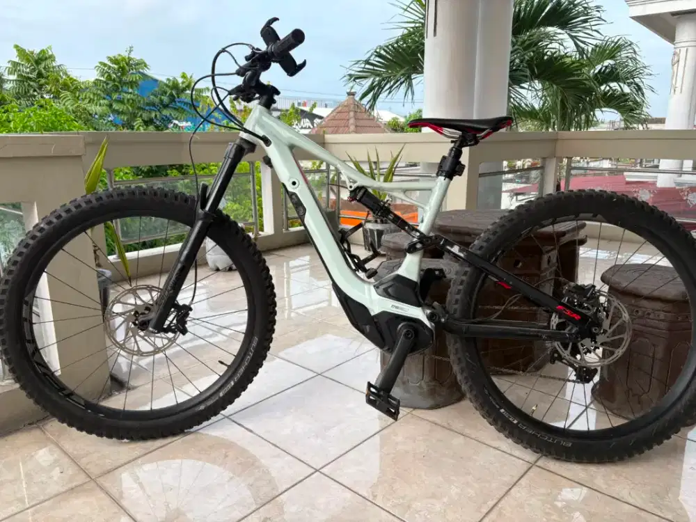 Sepeda SPECIALIZED TURBO LEVO FSR 6FATTIE/29 Original