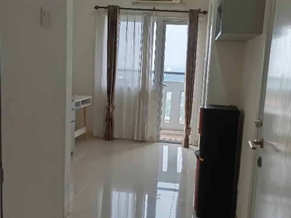 Dijual Apartemen Green Pramuka Atas Mall