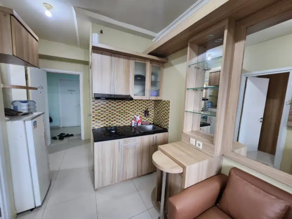 Harian Apartemen Green Pramuka Atas Mall