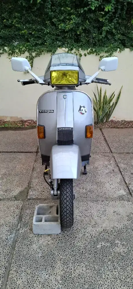 Piaggio Vespa Excel